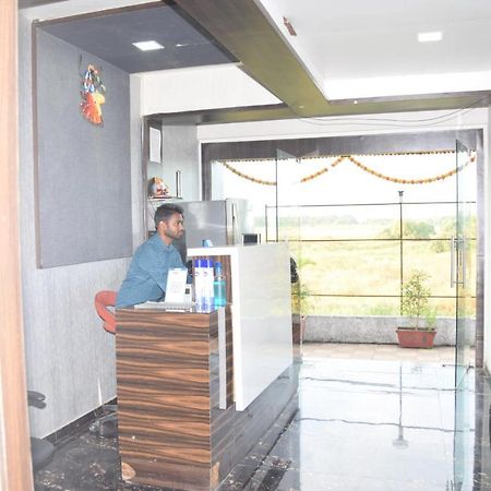 Hotel Riviera Residency Thane Ngoại thất bức ảnh