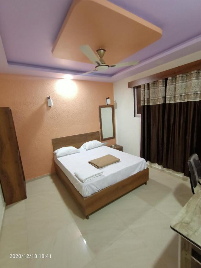 Hotel Riviera Residency Thane Ngoại thất bức ảnh