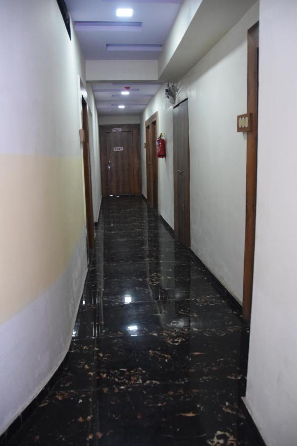 Hotel Riviera Residency Thane Ngoại thất bức ảnh