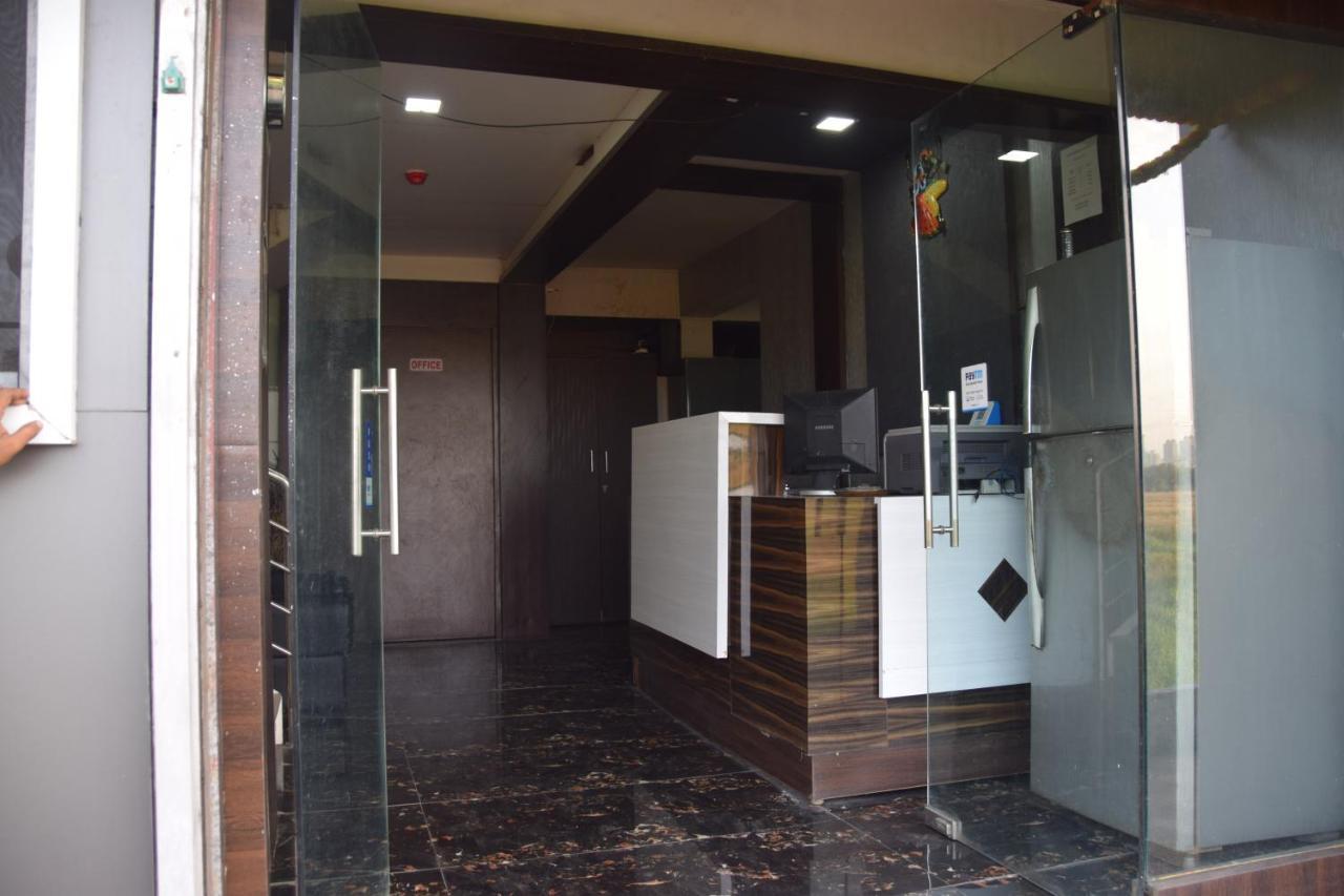 Hotel Riviera Residency Thane Ngoại thất bức ảnh