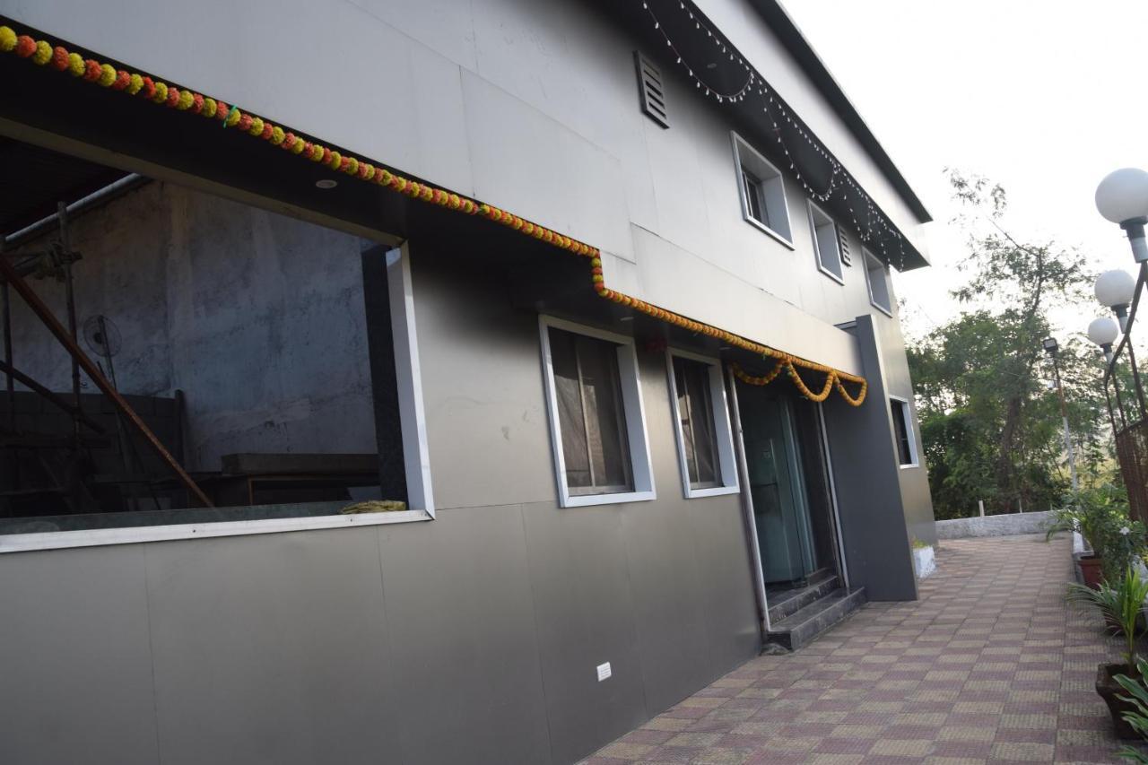 Hotel Riviera Residency Thane Ngoại thất bức ảnh
