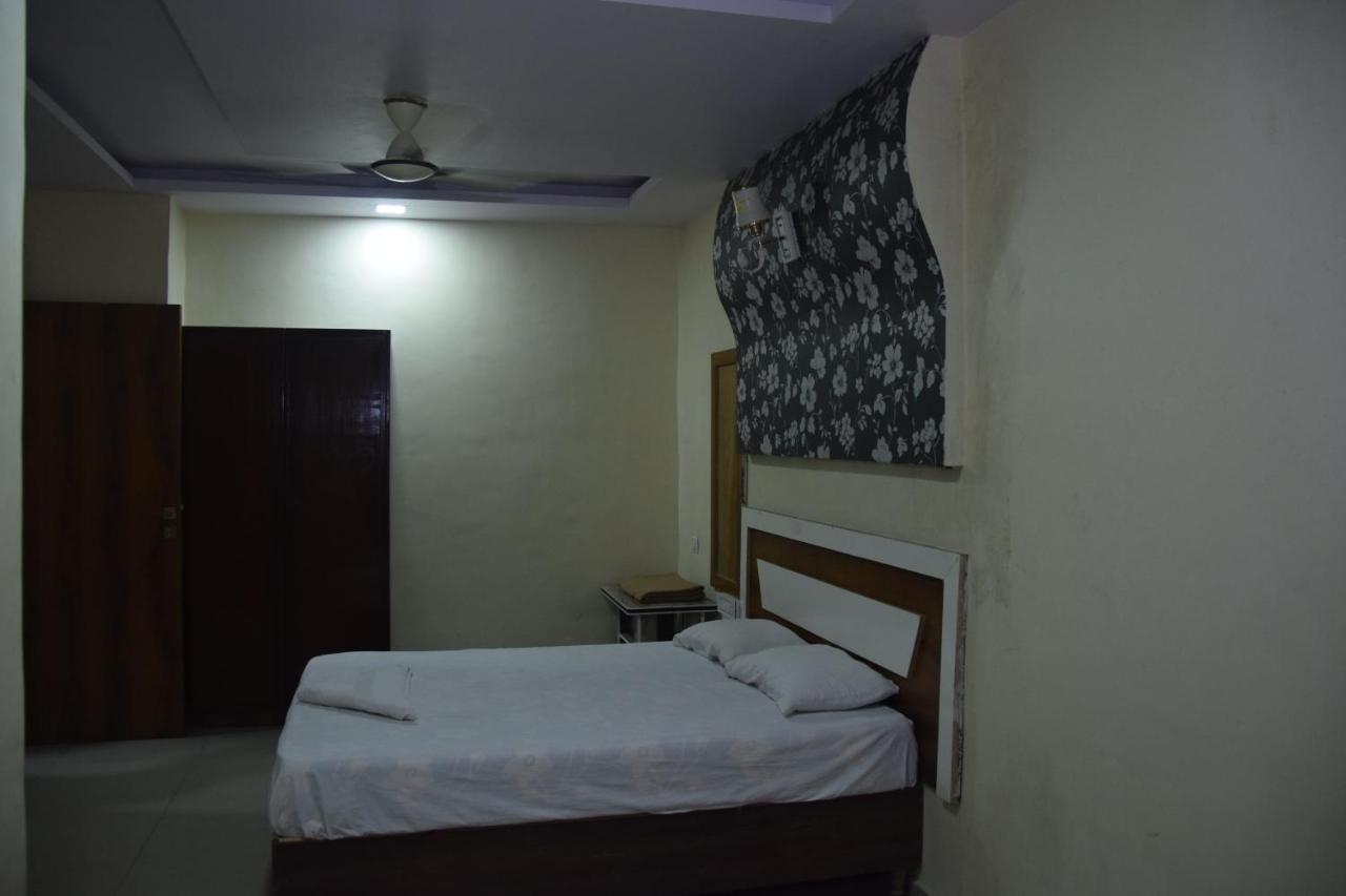 Hotel Riviera Residency Thane Ngoại thất bức ảnh
